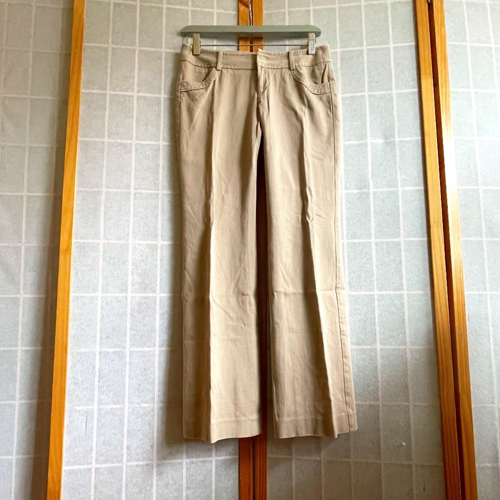 G2000 sand color stretchy cotton dress bootcut flare pants, size 4, Waist: 28